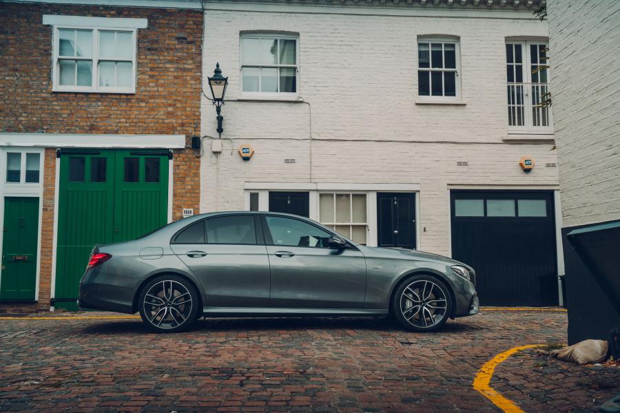  Mercedes-AMG E53 4Matic+ (W213) 2018 года  (UK) (фото 32 из 40)